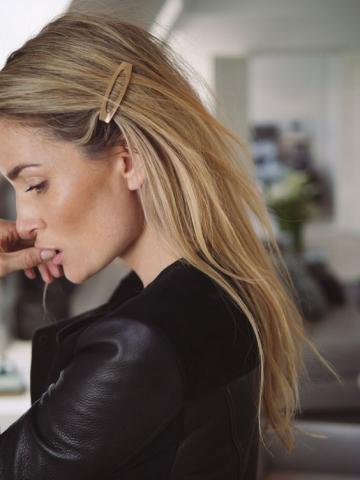 Τα παιδικά τσιμπιδάκια θα φανούν και πάλι χρήσιμα για τα μαλλιά σου