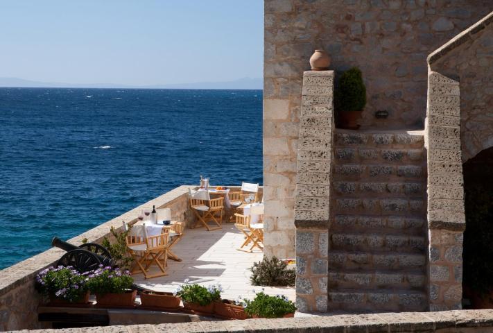 Λιμένι: Ο προορισμός που πρέπει να επισκεφτείς έστω μία φορά