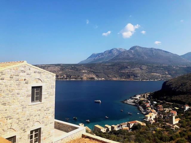 Λιμένι: Ο προορισμός που πρέπει να επισκεφτείς έστω μία φορά