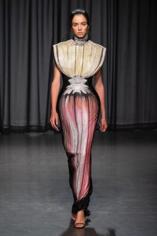 Η υπέροχη Μary Katrantzou ανεβάζει τον πήχη σε άλλο στιλιστικό level Η υπέροχη Μary Katrantzou ανεβάζει τον πήχη σε άλλο στιλιστικό level