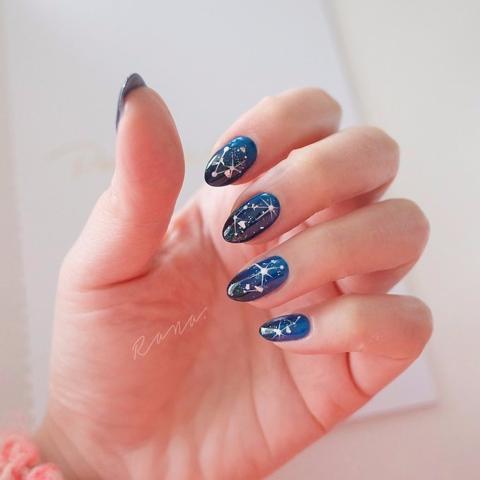 Astrology nails: Η νέα τάση στο nail art που θα κάνει το μανικιούρ προσωπική υπόθεση