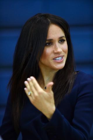 Meghan Markle: Παίζοντας μπάλα με ψηλοτάκουνα (pics)