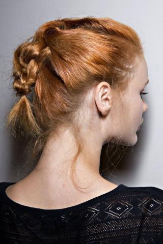 10 κοτσίδες που γίνονται εύκολα και σε κοντά μαλλιά