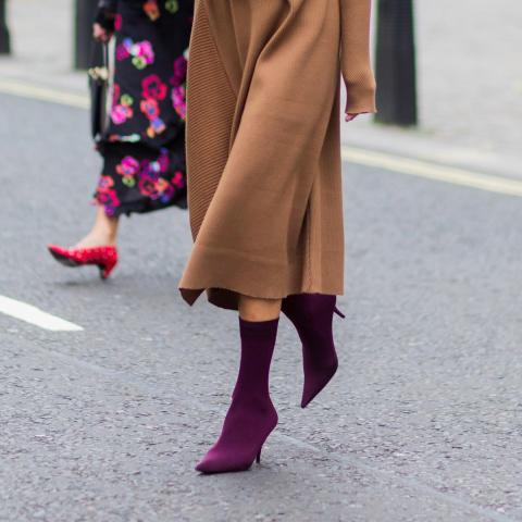 Οι πιο κομψοί τρόποι να φορέσεις τα sock booties στο καθημερνό σου στιλ