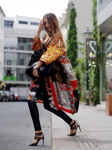 Τα scarf prints είναι η τάση που θα κάνει τη διαφορά Τα scarf prints είναι η τάση που θα κάνει τη διαφορά