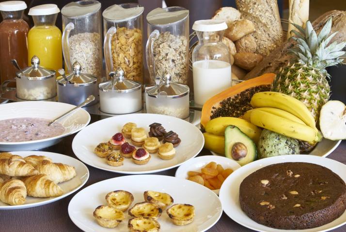 Στη Λισαβόνα θα νιώσεις το fado, τη μελωδία της πορτογαλικής ψυχής Στη Λισαβόνα θα νιώσεις το fado, τη μελωδία της πορτογαλικής ψυχής