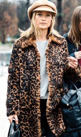 Baker boy hat: Το αξεσουάρ που κάνει εντελώς ξεχωριστό το look σου