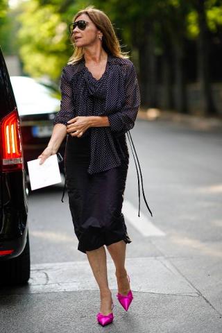 Τα πιο κομψά outfits που μπορείς να κάνεις με την pencil φούστα σου