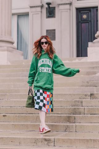 Τα πιο cozy outfits είναι αυτά που φοράς το φούτερ σου