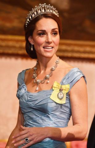 Kate Middleton: Φόρεσε κοσμήματα της Diana και κέρδισε τις εντυπώσεις
