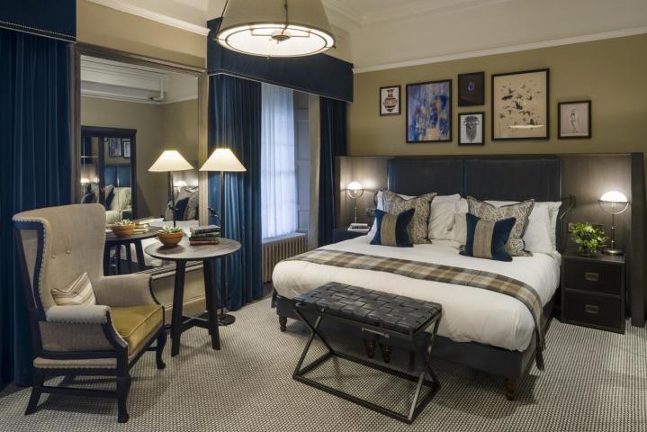 Εδιμβούργο: Μυστηριώδες, απόκοσμο και απρόσμενα «ζωηρό» Εδιμβούργο: Μυστηριώδες, απόκοσμο και απρόσμενα «ζωηρό»