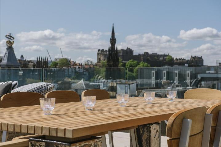 Εδιμβούργο: Μυστηριώδες, απόκοσμο και απρόσμενα «ζωηρό» Εδιμβούργο: Μυστηριώδες, απόκοσμο και απρόσμενα «ζωηρό»