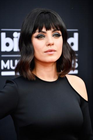 Αυτά τα χτενίσματα θα σε πείσουν να κόψεις αφέλειες