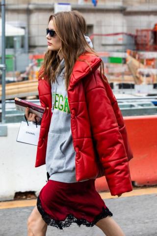 Τα puffer jackets είναι το πιο cozy πανωφόρι του χειμώνα και θα το λατρέψεις Τα puffer jackets είναι το πιο cozy πανωφόρι του χειμώνα και θα το λατρέψεις