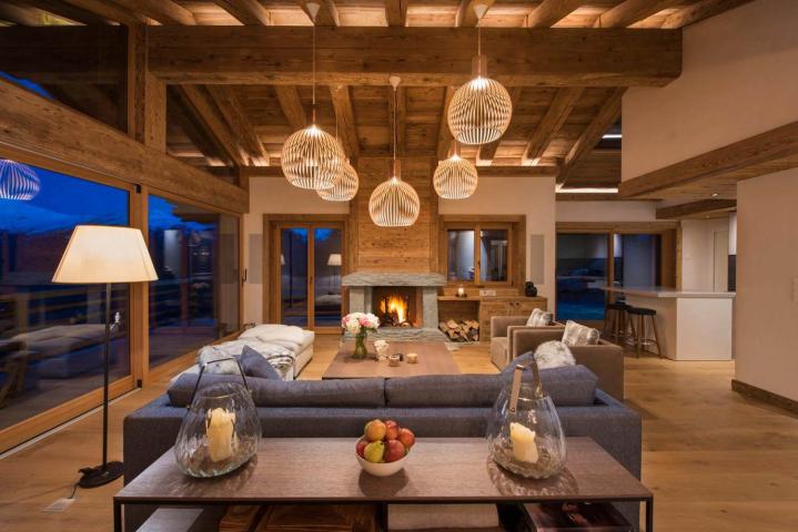 Άν μας έλεγαν να ονειρευτούμε τους πιο μαγικούς Χριστουγεννιάτικους προορισμούς, αυτοί θα ήταν... Άν μας έλεγαν να ονειρευτούμε τους πιο μαγικούς Χριστουγεννιάτικους προορισμούς, αυτοί θα ήταν...