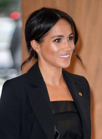 Hair files: Τα updos της Meghan Markle που μπορείς να αντιγράψεις Hair files: Τα updos της Meghan Markle που μπορείς να αντιγράψεις