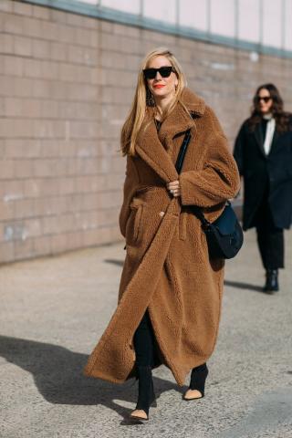 12+1 τρόποι για να φορέσεις το teddy coat 