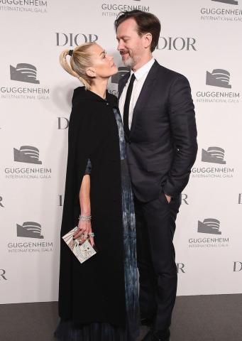 Gwyneth Paltrow, Karlie Kloss & Jaime King στο Guggenheim Gala με Dior Gwyneth Paltrow, Karlie Kloss & Jaime King στο Guggenheim Gala με Dior