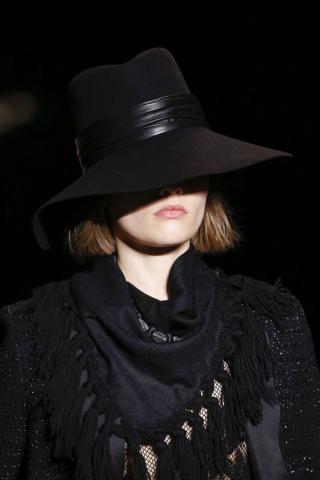 Το 2019 θα είναι η χρονιά του καπέλου: Δες πώς θα υιοθετήσεις την τάση από τώρα