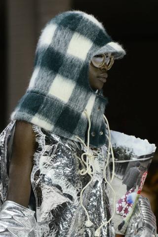 Το 2019 θα είναι η χρονιά του καπέλου: Δες πώς θα υιοθετήσεις την τάση από τώρα