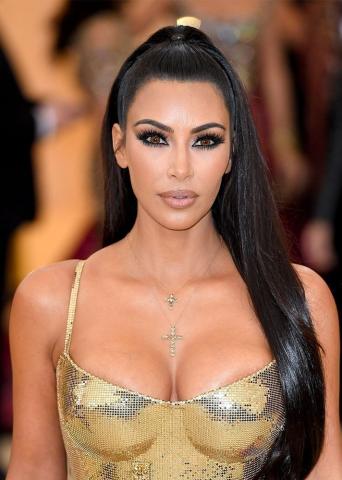 Τα αγαπημένα cat eye looks των stars (υιοθέτησε τα στις βραδινές σου εξόδους) Τα αγαπημένα cat eye looks των stars (υιοθέτησε τα στις βραδινές σου εξόδους)