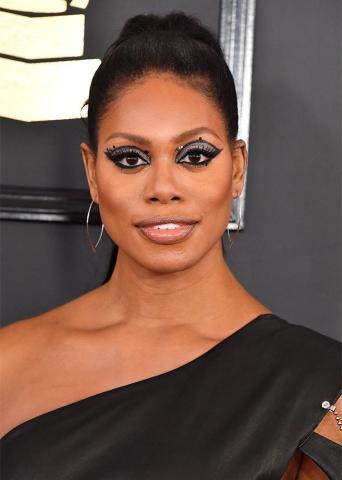 Τα αγαπημένα cat eye looks των stars (υιοθέτησε τα στις βραδινές σου εξόδους) Τα αγαπημένα cat eye looks των stars (υιοθέτησε τα στις βραδινές σου εξόδους)
