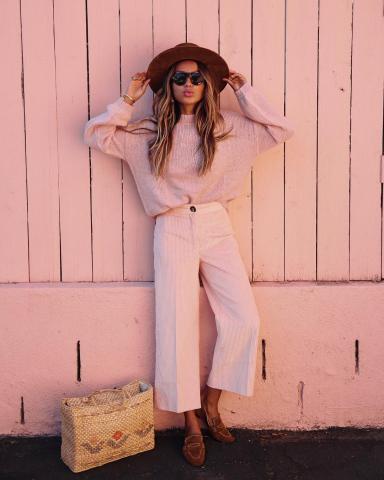 Street Style: Ροζ μέσα στον χειμώνα; Δες πώς θα το φορέσεις