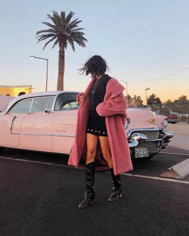 Street Style: Ροζ μέσα στον χειμώνα; Δες πώς θα το φορέσεις