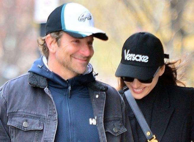 Η τρυφερή βόλτα του Bradley Cooper και της Irina Shayk διαψεύδει τις φήμες χωρισμού