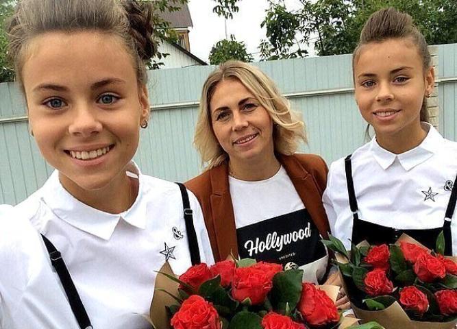 14χρονες δίδυμες κατέληξαν σε κώμα όταν σχολή modeling τις προέτρεψε να χάσουν περισσότερο βάρος 14χρονες δίδυμες κατέληξαν σε κώμα όταν σχολή modeling τις προέτρεψε να χάσουν περισσότερο βάρος