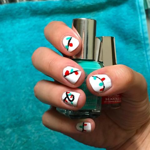 12+1 ιδέες για να βάλεις στα νύχια σου...χριστουγεννιάτικα φωτάκια