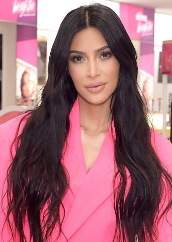 Η χθεσινή εμφάνιση της Kim Kardashian ήταν επικό failure