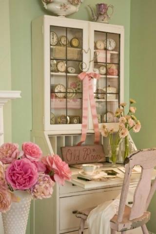 Τα ρολόγια στη διακόσμηση του χώρου 