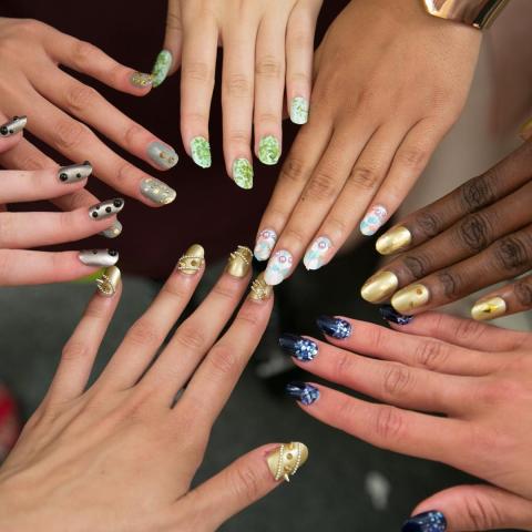 Αυτές είναι οι πιο δυνατές τάσεις για τα νύχια μας το 2019 Αυτές είναι οι πιο δυνατές τάσεις για τα νύχια μας το 2019