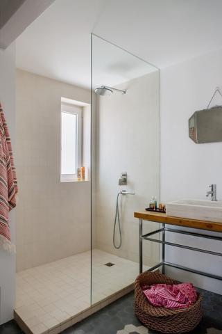 Ένα μοντέρνο σπίτι με eclectic αισθητική στη Μαδρίτη που θα ζηλέψεις Ένα μοντέρνο σπίτι με eclectic αισθητική στη Μαδρίτη που θα ζηλέψεις
