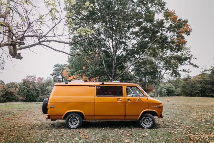 Αυτό το μικρό βανάκι μετατράπηκε στο πιο όμορφο και cozy κινούμενο σπίτι