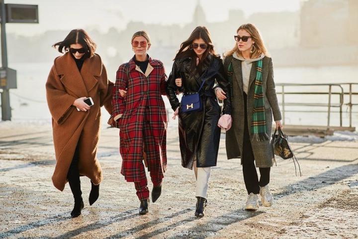 10 στιλιστικά τρικς που έχουν λατρέψει οι fashion editors σε όλο τον κόσμο