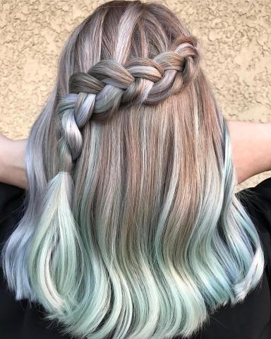 Oι παστέλ αποχρώσεις μαλλιών που θα κυριαρχήσουν στο instagram το 2019