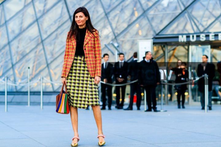 Street Style: Δεν φαντάζεσαι ποιο καρό ήρθε για να μείνει και το 2019