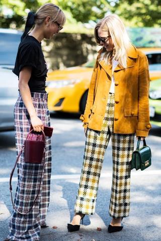 Street Style: Δεν φαντάζεσαι ποιο καρό ήρθε για να μείνει και το 2019