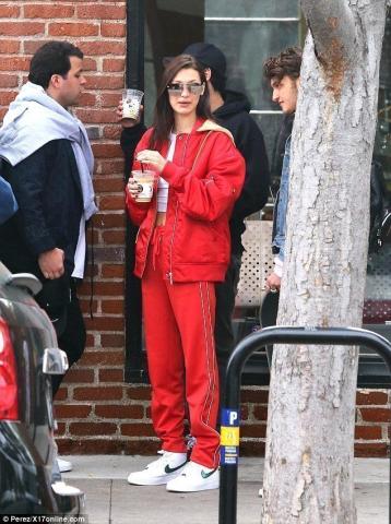 Αυτή είναι η αθλητική τάση που έχουν λατρέψει όλες οι celebrities