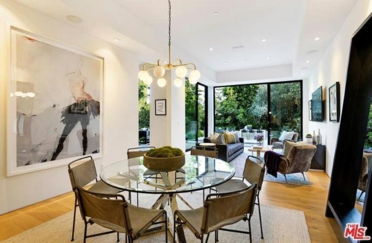 Η νέα έπαυλη της Kylie Jenner στο Beverly Hills είναι ωραιότερη και από αυτές των Kardashian Η νέα έπαυλη της Kylie Jenner στο Beverly Hills είναι ωραιότερη και από αυτές των Kardashian