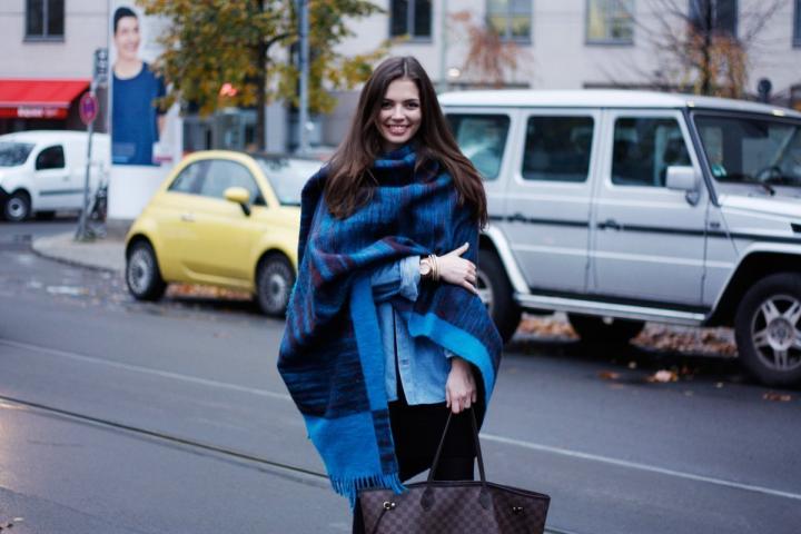 27 ιδέες για να φορέσεις το χοντρό κασκόλ σου με στιλ μέσα στο καταχείμωνο 27 ιδέες για να φορέσεις το χοντρό κασκόλ σου με στιλ μέσα στο καταχείμωνο