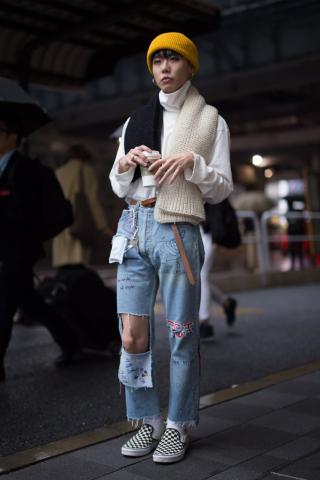 27 ιδέες για να φορέσεις το χοντρό κασκόλ σου με στιλ μέσα στο καταχείμωνο 27 ιδέες για να φορέσεις το χοντρό κασκόλ σου με στιλ μέσα στο καταχείμωνο