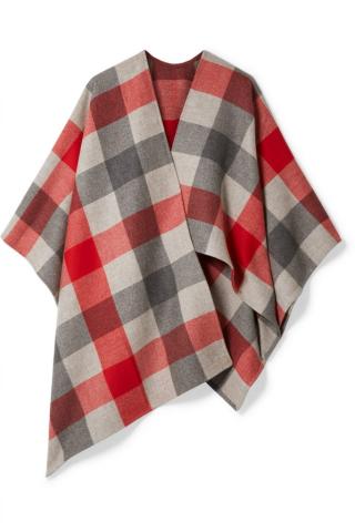 Street Style: Δες πώς φοράνε τις κάπες τους οι πιο στιλάτες γυναίκες