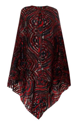 Street Style: Δες πώς φοράνε τις κάπες τους οι πιο στιλάτες γυναίκες