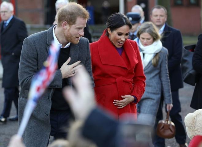 Meghan Markle: Η πρώτη της εμφάνιση για το 2019 - Η κοιλιά της έχει μεγαλώσει πολύ