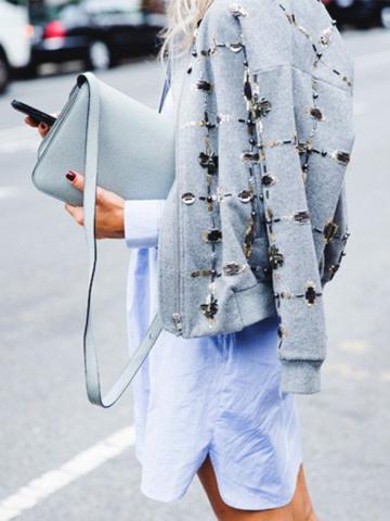 Half-jacket: Μια περίεργη τάση που φαίνεται να έχει γίνει...λατρεία