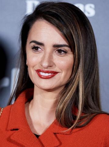 Penelope Cruz: Αποδεικνύει γιατί οι μεσογειακές γυναίκες είναι πιο σίγουρες