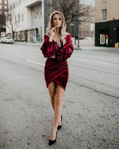 Αυτό είναι το φόρεμα που έχει γίνει viral και θα θέλεις να αποκτήσεις και εσύ ASAP